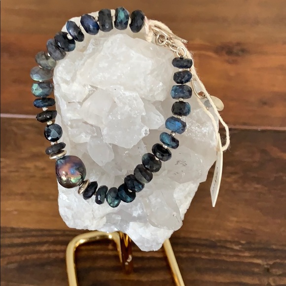 Chan Luu Blk Baroque Pearl & Labradorite Bracelet - Picture 9 of 10